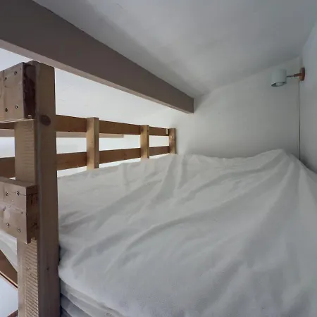 L'inoubliable, Mazet Climatise Pour 8 Personnes Avec Tennis Et Piscine Collective A Valcros, La Londes-les-maures *