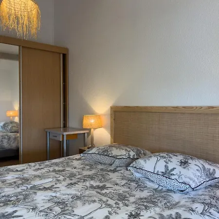 Дом отдыха L'inoubliable, Mazet Climatise Pour 8 Personnes Avec Tennis Et Piscine Collective A Valcros, La Londes-les-maures *